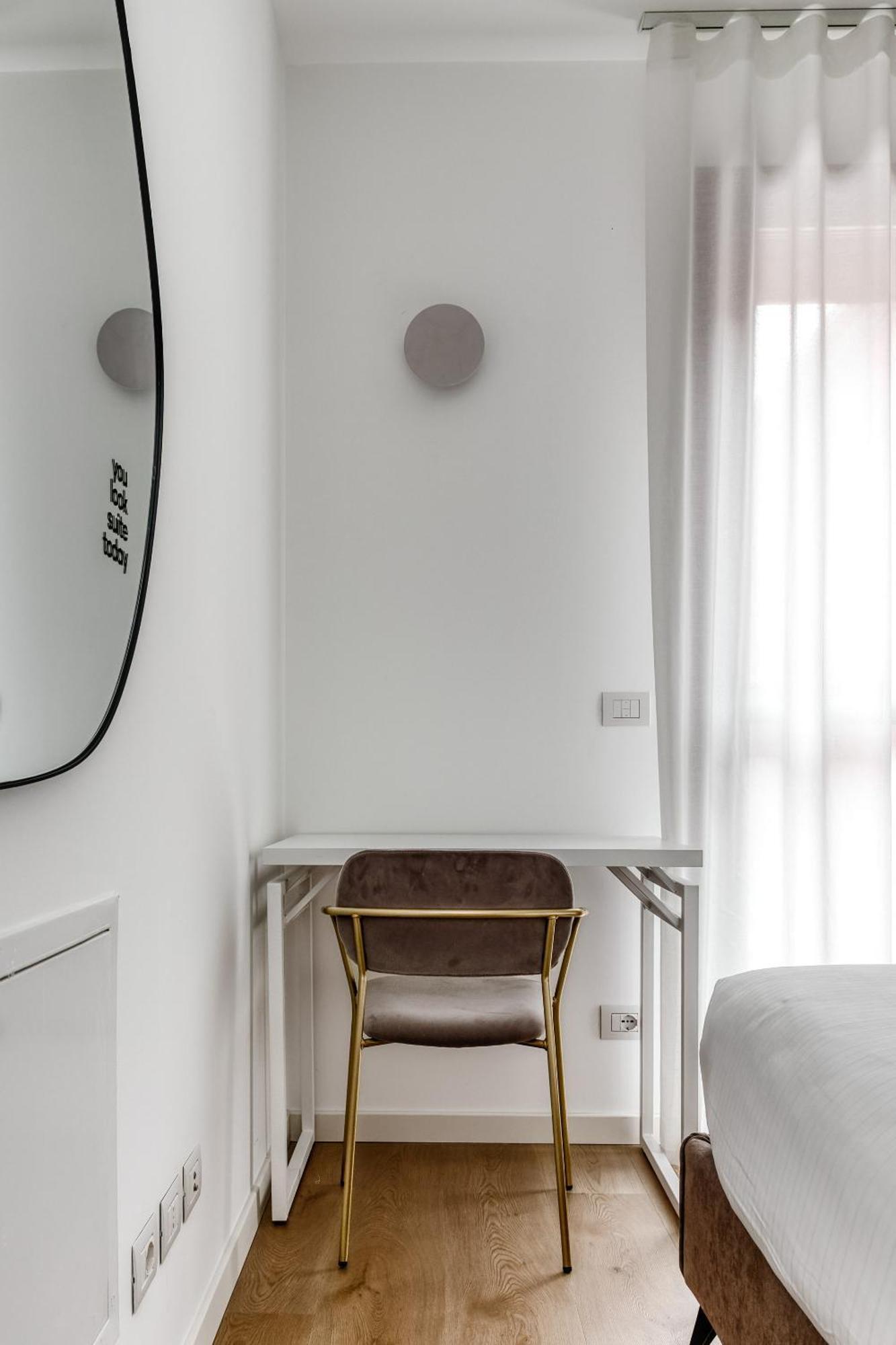 Apartment Limehome Park Towers Milan